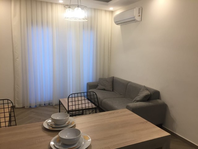 *** FULL EŞYALI KİRALIK  1+1 DAİRE GİRNE MERKEZ'DE***