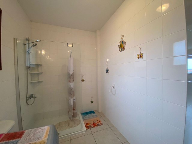 ***2-ZIMMER-WOHNUNG IN ESENTEPE ZU VERKAUFEN, MIT MEERBLICK, POOL, RESTAURANT***