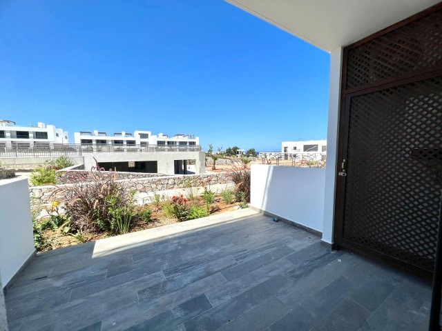 ***FULLY FURNISHED STUDIO FLAT FOR SALE IN ESENTEPE***