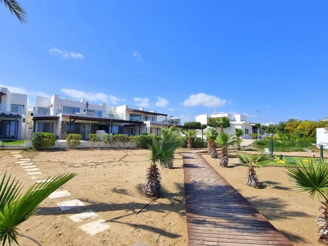 SEMI-DETACHED 3 BED LUXURY  VILLA BY THE BEACH