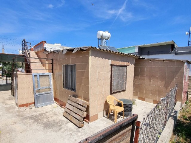 2 BEDROOM SEMI-DETACHED BUNGALOW WITH GENEROUS GARDEN AREA