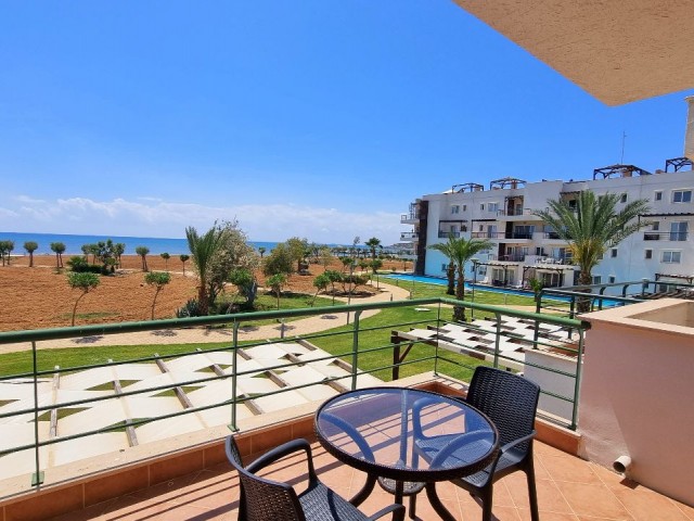 3 BEDROOM SEAFRONT LUXURY APARTMENT