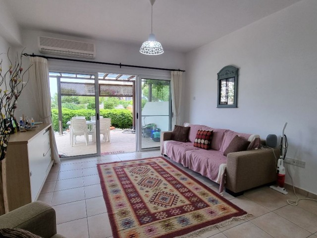 3 BEDROOM GROUND FLOOR APARTMENT WITH PRIVATE GARDEN