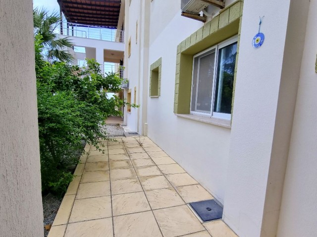 3 BEDROOM GROUND FLOOR APARTMENT WITH PRIVATE GARDEN