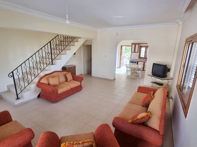 3 BEDROOM SEMI-DETACHED VILLA WITH COMMUNAL SWIMMING POOL 