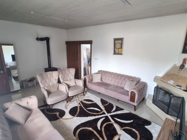 FULLY FURNISHED  CHARMING 3 BED DETACHED VILLA