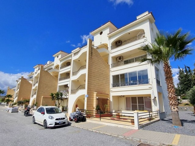 NEWLY REFURBISHED, LUXURY 2 BED 2 BATH APARTMENT WITH MESMERISING VIEWS