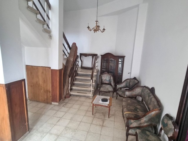 UNIQUE OPPORTUNITY TO OWN 5/6 BEDROOM HOUSE WITH TURKISH TITLE DEED AND BEAUTIFUL SEA VIEW IN HISTORICAL OLDTOWN