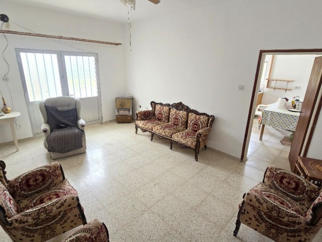 5 BEDROOM DETACHED VILLA ON A EXPANSIVE 4.869 PLOT WITH BREATHTAKING SEA VIEW