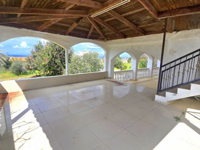 5 BEDROOM DETACHED VILLA ON A EXPANSIVE 4.869 PLOT WITH BREATHTAKING SEA VIEW