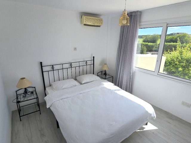 2 BEDROOM FURNISHED APARTMENT IN A SEA FRONT COMPLEX WITH A GARDEN AREA