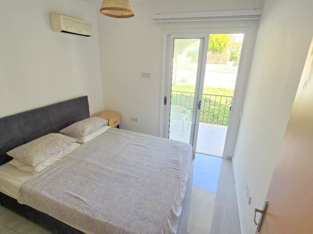 BEAUTIFULLY RENOVATED, 2 BED 2 BATH FURNISHED GROUND FLOOR MAISONETTE WITH GARDEN