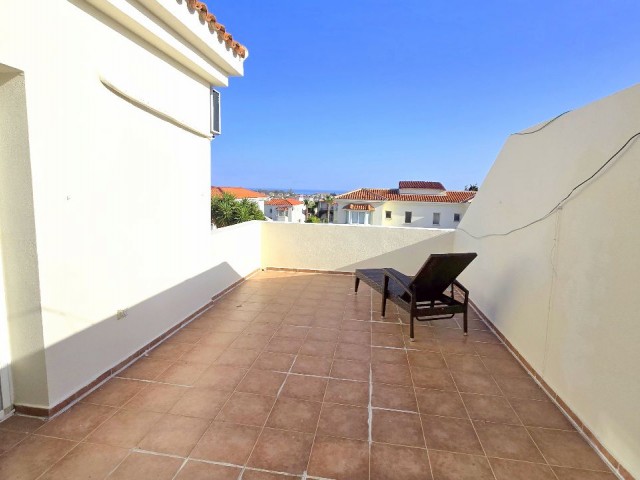 FURNISHED 3 BED, 3 BATH SEMl-DETACHED VILLA IN A BEAUTIFUL COMPLEX