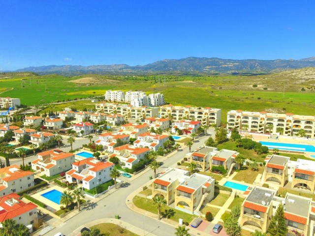 WOHNUNG IM ZWEITEN STOCK MIT MEERBLICK UND MÖBLIERT, 2 BETTEN, 2 BADEZIMMER