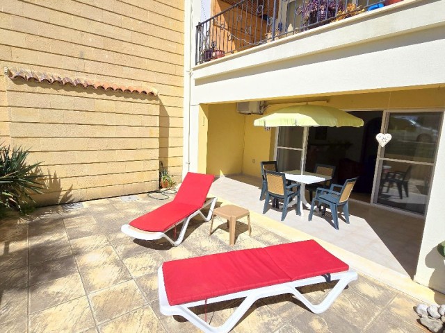 2 BED 2 BATH FURNISHED GROUND FLOOR APARTMENT WITH PRIVATE GARDEN
