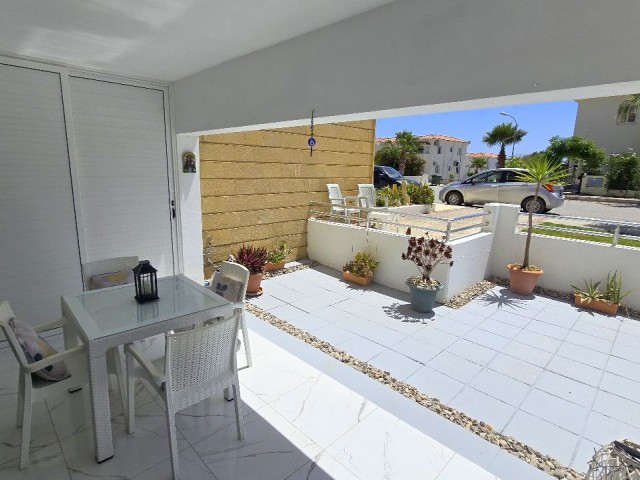 FULLY RENOVATED AND FURNISHED, 2 BED 2 BATH GROUND FLOOR GARDEN APARTMENT