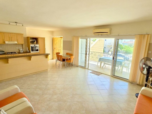 2 BED, 2 BATH FULLY FURNISHED FIRST FLOOR APARTMENT IN A BEAUTIFUL COMPLEX