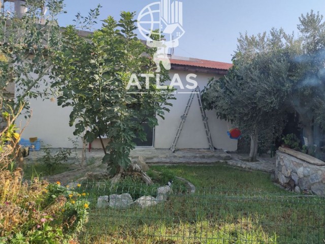 4+2 STONE HOUSE WITH GARDEN IN PAŞAKÖY