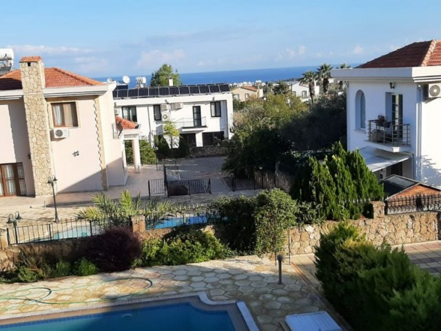 Girne Ozanköy 3+1 Satılık Villa