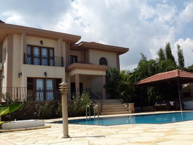 Villa In Ozanköy