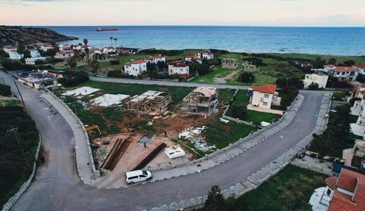 Beachfront Villa In Alagadi