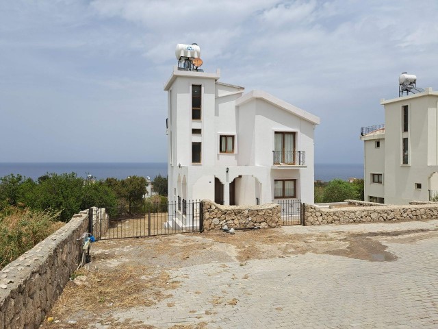 Villa In Esentepe With Spectacular Views