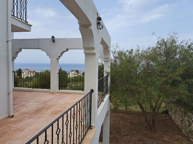 Villa mit unzerbrechlicher Aussicht in Esentepe