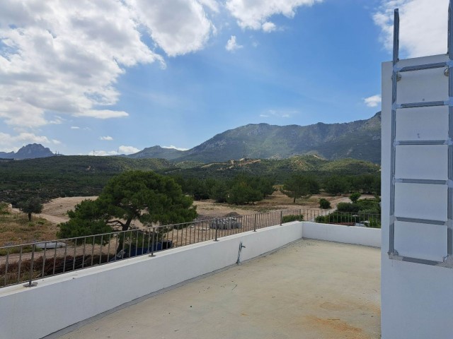 Luxusvillen mit herrlicher Aussicht in Çatalköy