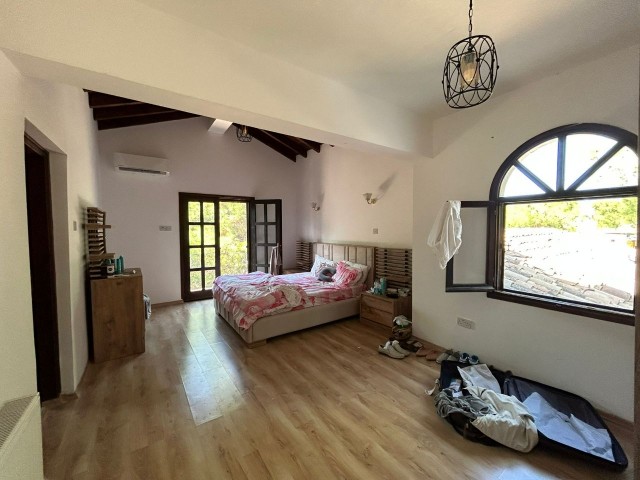 Luxurious 4 Bedroom Villa In Çatalköy, Kyrenia