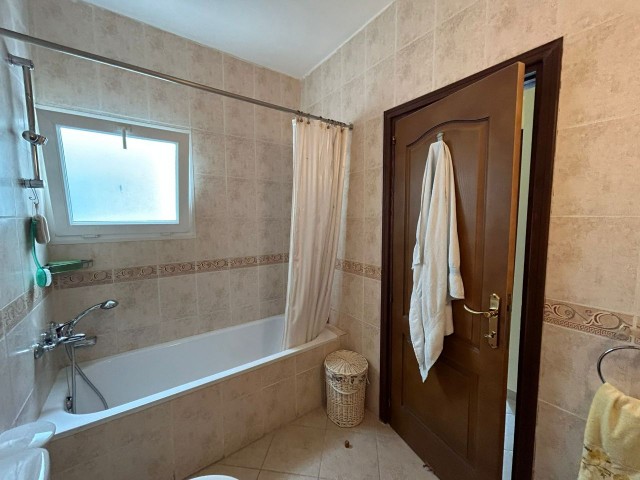 Girne Merkezde 3+1 Penthouse Daire