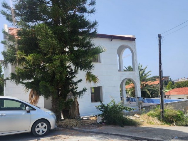 Villa zum Verkauf in Çatalköy