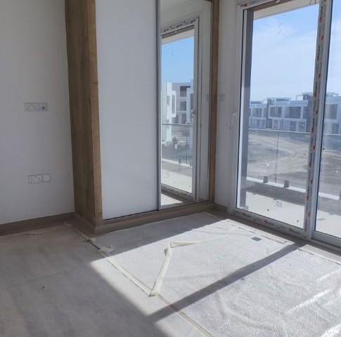 2+1 flat for sale in Iskele area