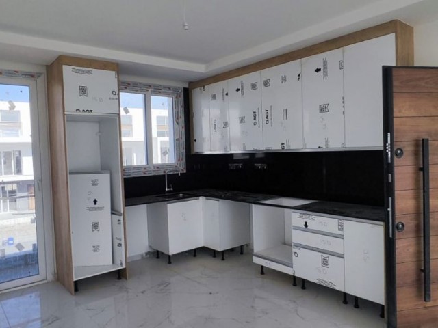 2+1 flat for sale in Iskele area