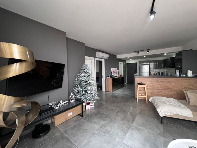 Роскошная квартира 2+1 площадью 90 м² на продажу в центре Кирении на острове Редстоун