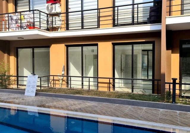 Redstone Island'dan Ortak Havuzlu Site İçerisinde 2+1 Kiralık Daire