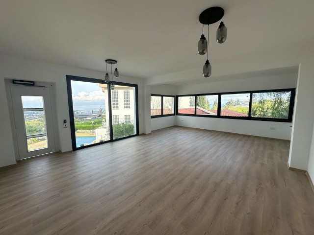 Ultra-Luxusvilla 4+3 zum Verkauf in Kyrenia!