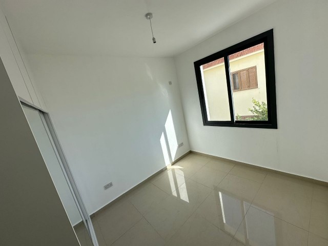 آپارتمان فوق لوکس 2+1 برای فروش در نیکوزیا/Kızılbaş