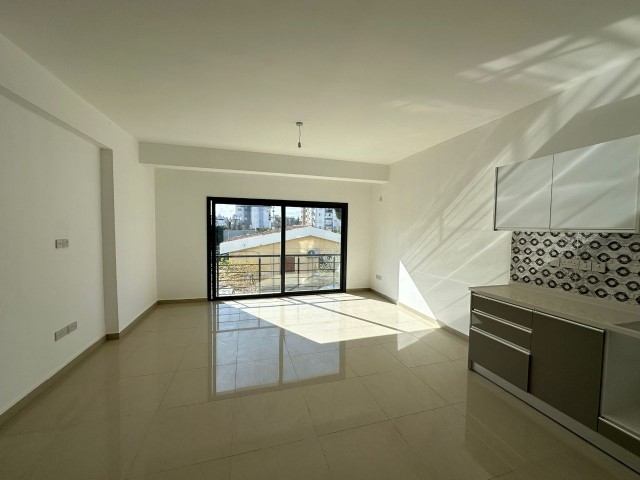 آپارتمان فوق لوکس 2+1 برای فروش در نیکوزیا/Kızılbaş