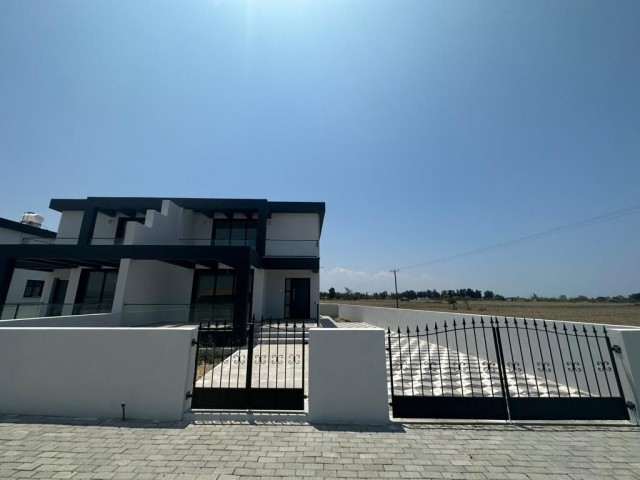 Semi-detached Villas with Turkish Heads for Sale in Guzelyurt