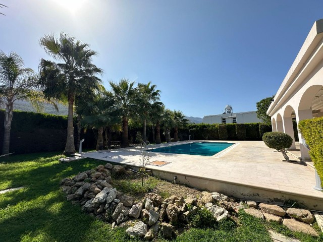 Magnificent Villa for Sale in Kyrenia/Karaoğlanoğlu Region