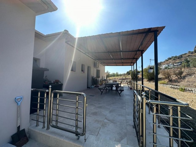 Fully Detached Single Storey VILLA FOR SALE IN Kyrenia/Ağırdağ!