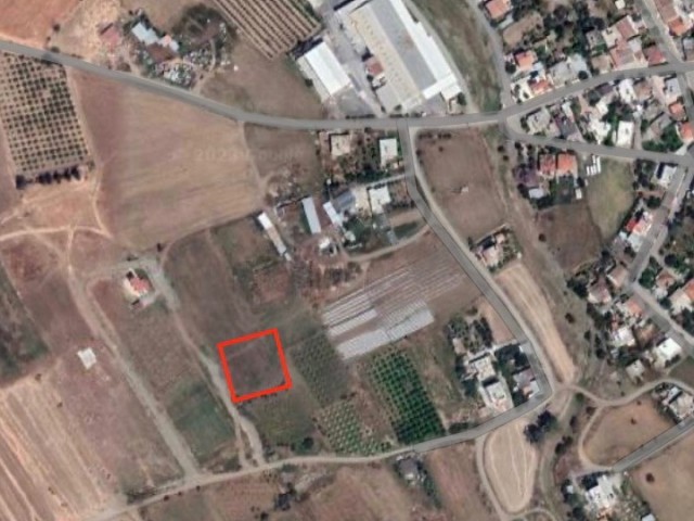 Guzelyurt As.  Bostanci Kirsal Section Land