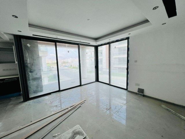 LUXURY 3+1 APARTMENT IN METEHANDA