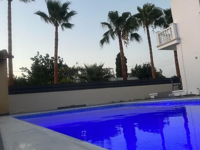 DAILY RENTAL VILLA WITH POOL IN ÇAMLIBEL