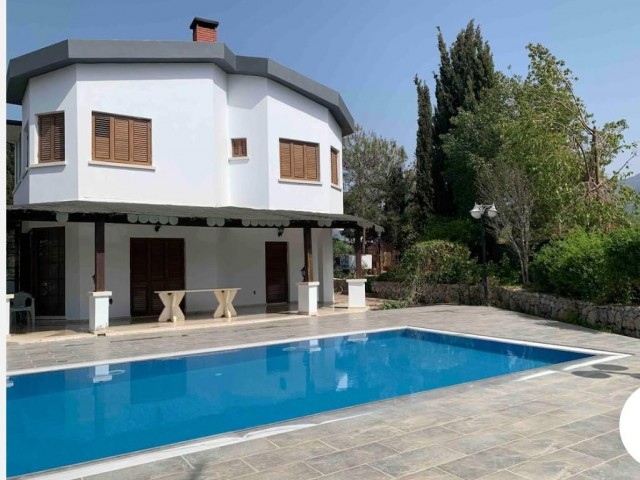 Daily and Long term rental 3+1 Private Cosy 135 m2 Villa for Rent on large plot with Mountain views --   