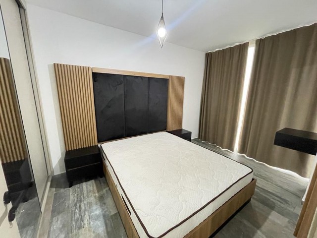 2+1 KOMPLETT MÖBLIERTE LUXUSWOHNUNG ZU VERMIETEN IM KYRENIA CENTER. FRIEDEN 05338376242