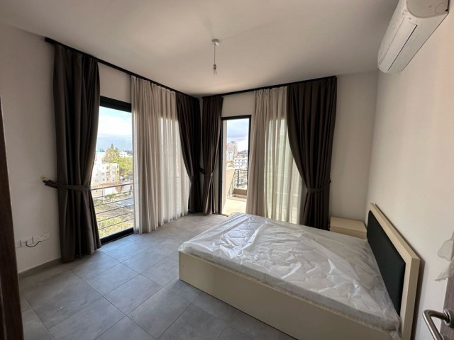 2+1 KOMPLETT MÖBLIERTE NEUE WOHNUNGEN ZU VERMIETEN IN NICOSIA DEREBOY. FRIEDEN 05338376242