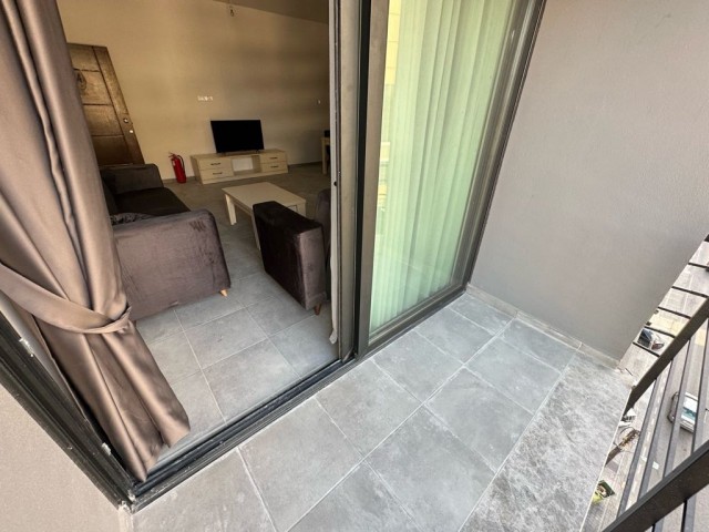 2+1 KOMPLETT MÖBLIERTE NEUE WOHNUNGEN ZU VERMIETEN IN NICOSIA DEREBOY. FRIEDEN 05338376242