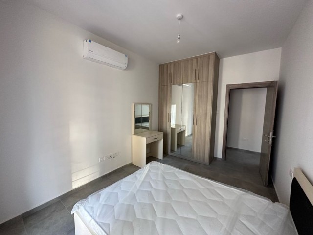 2+1 KOMPLETT MÖBLIERTE NEUE WOHNUNGEN ZU VERMIETEN IN NICOSIA DEREBOY. FRIEDEN 05338376242