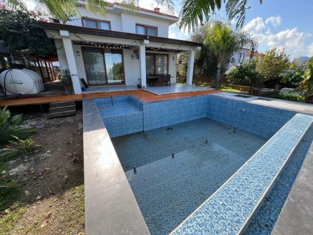 3+1 VILLA MIT PRIVATEM POOL ZU VERMIETEN IN ÇATALKÖY. FRIEDEN 05338376242